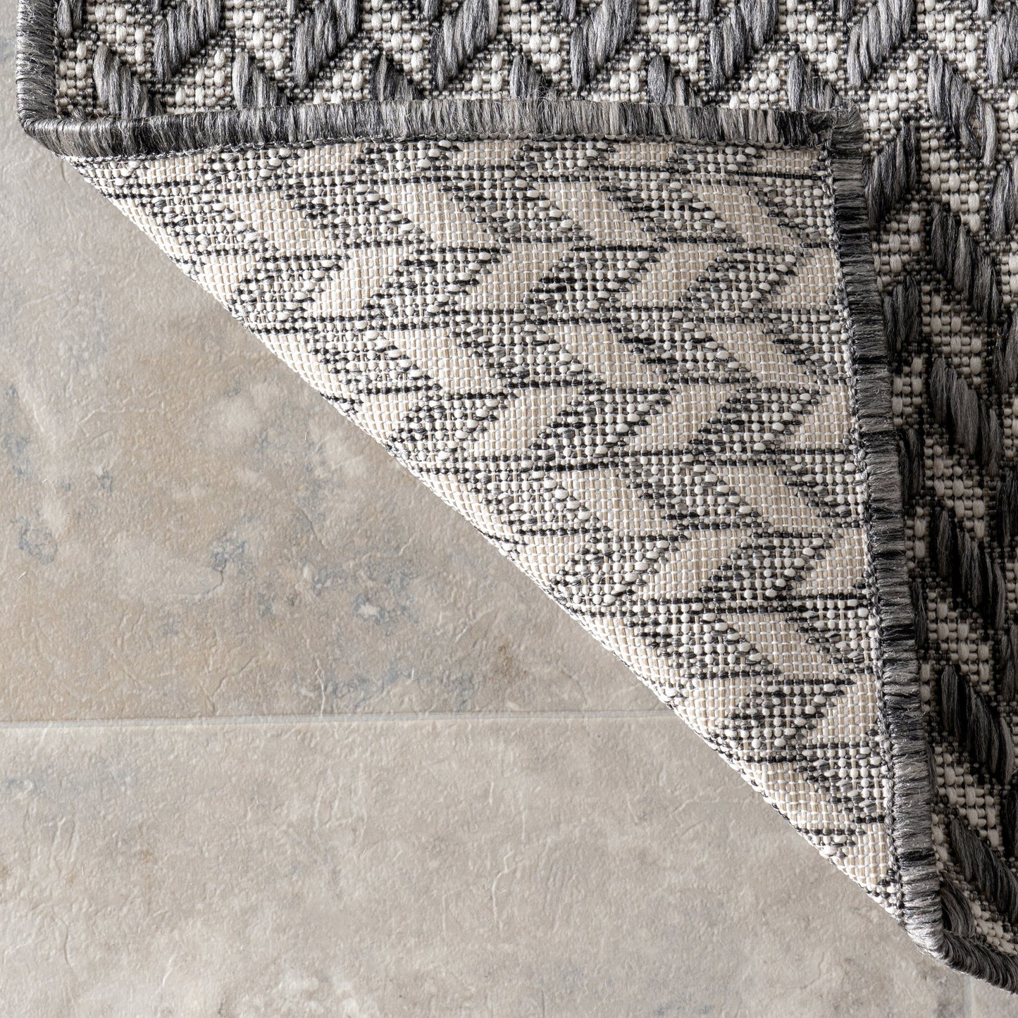 Nuloom Camryn Herringbone Indoor/Outdoor Area Rug