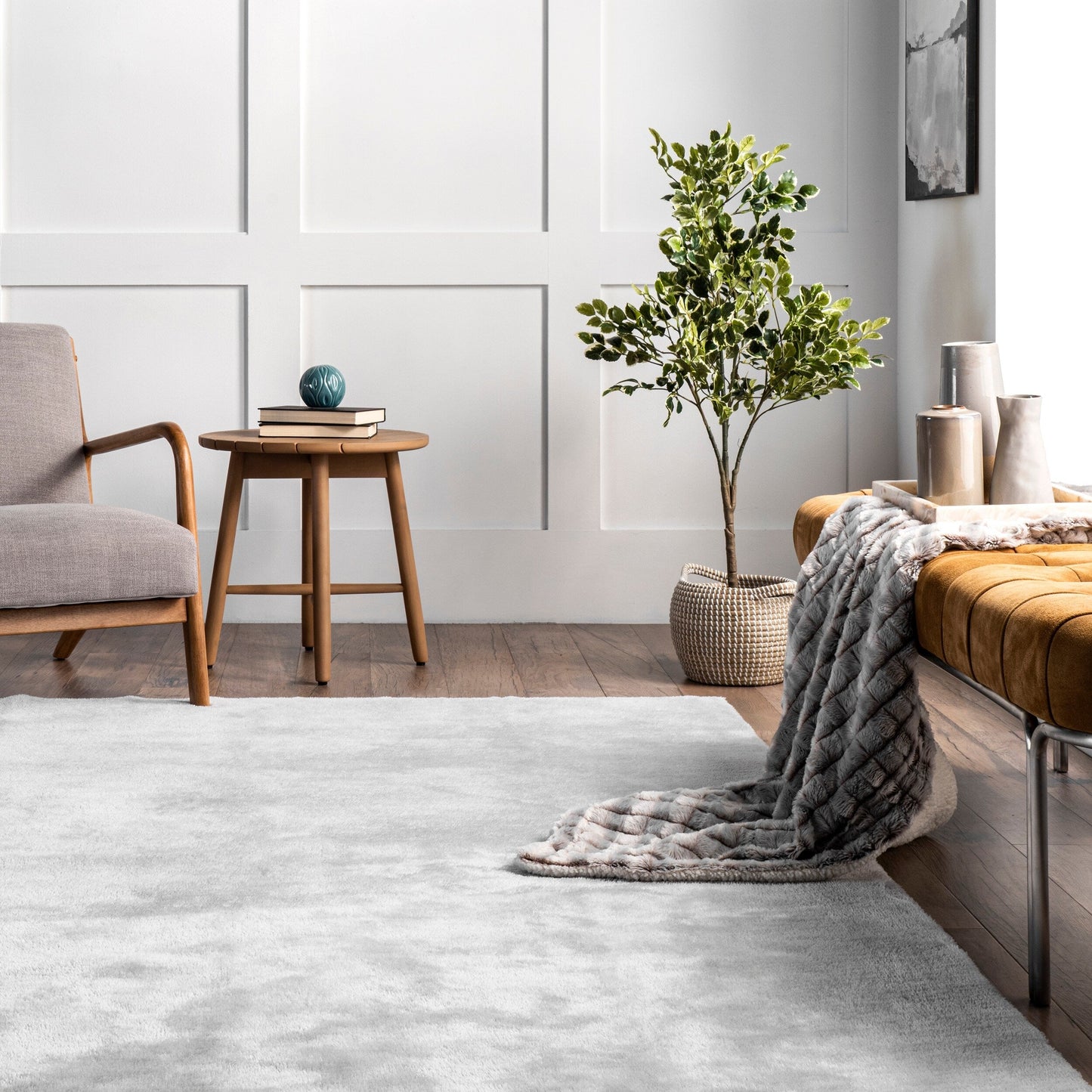 Nuloom Loni SuperiorWash Solid Machine Washable Shag Area Rug