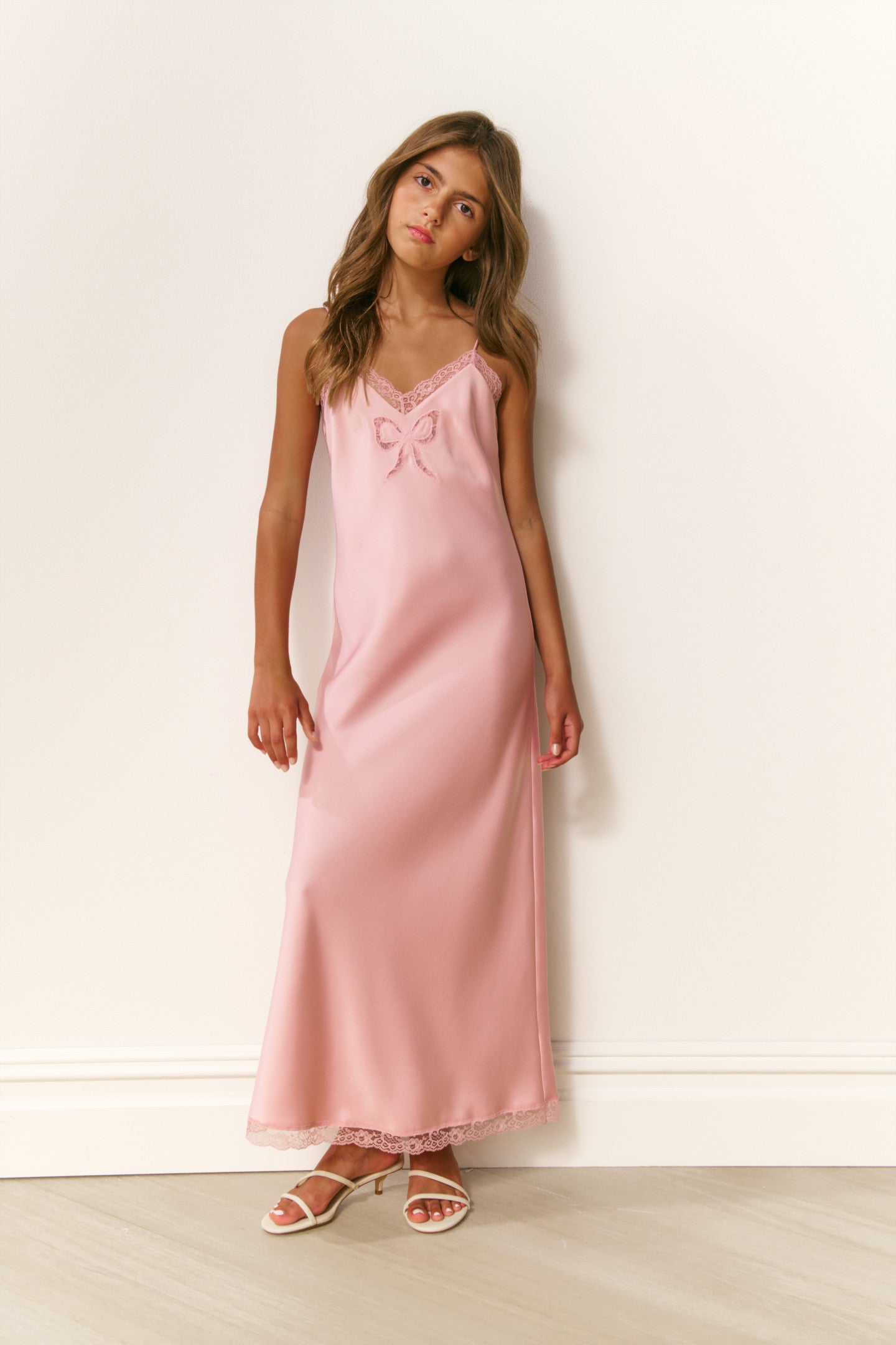 Robe longue en satin Cilona pour fille