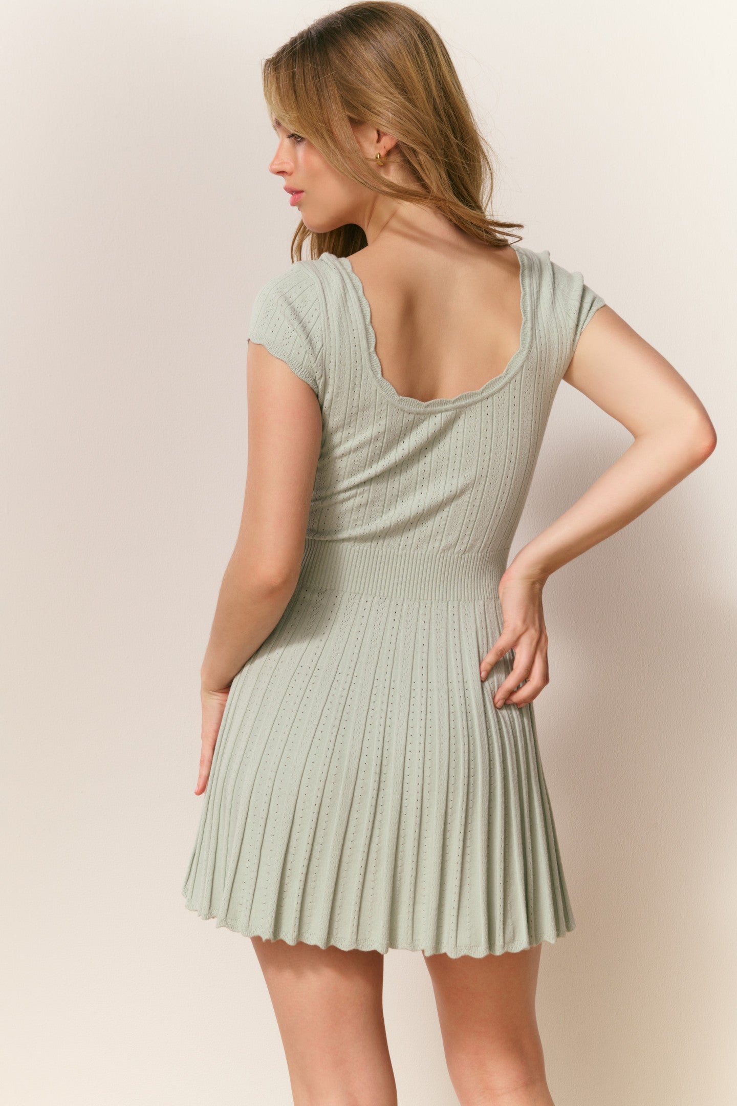 Mini-robe en pointelle extensible Evaluna