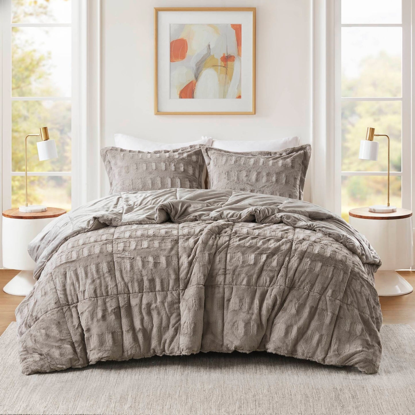 Madison Park Margot Back Print Long Fur Comforter Set
