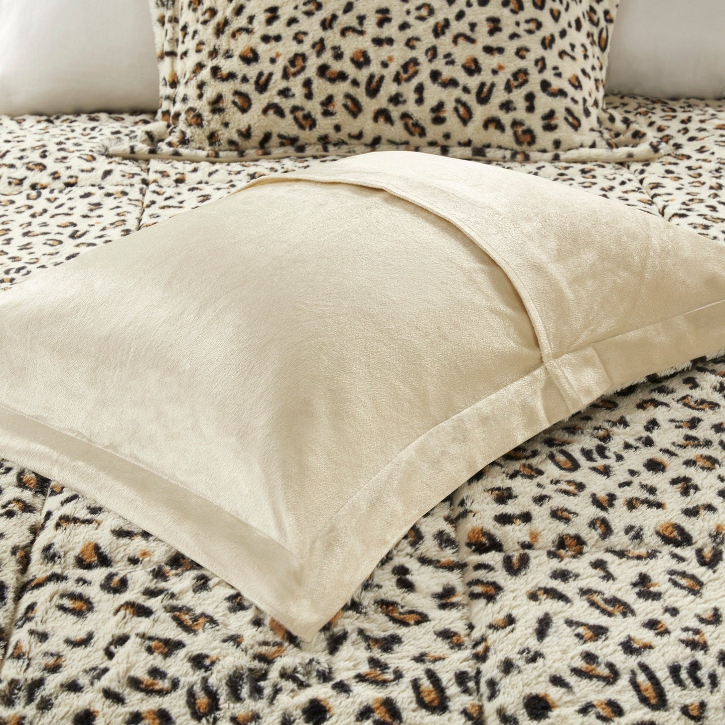 Madison Park Marselle Faux Fur Comforter Set