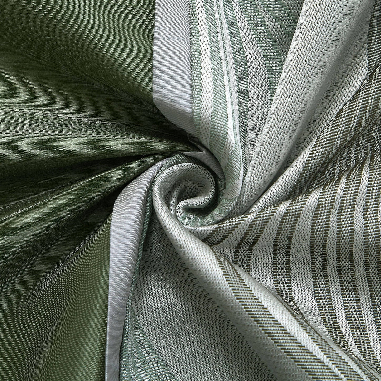 Nanshing Daniella 7-Piece Modern Geometric Comforter Set