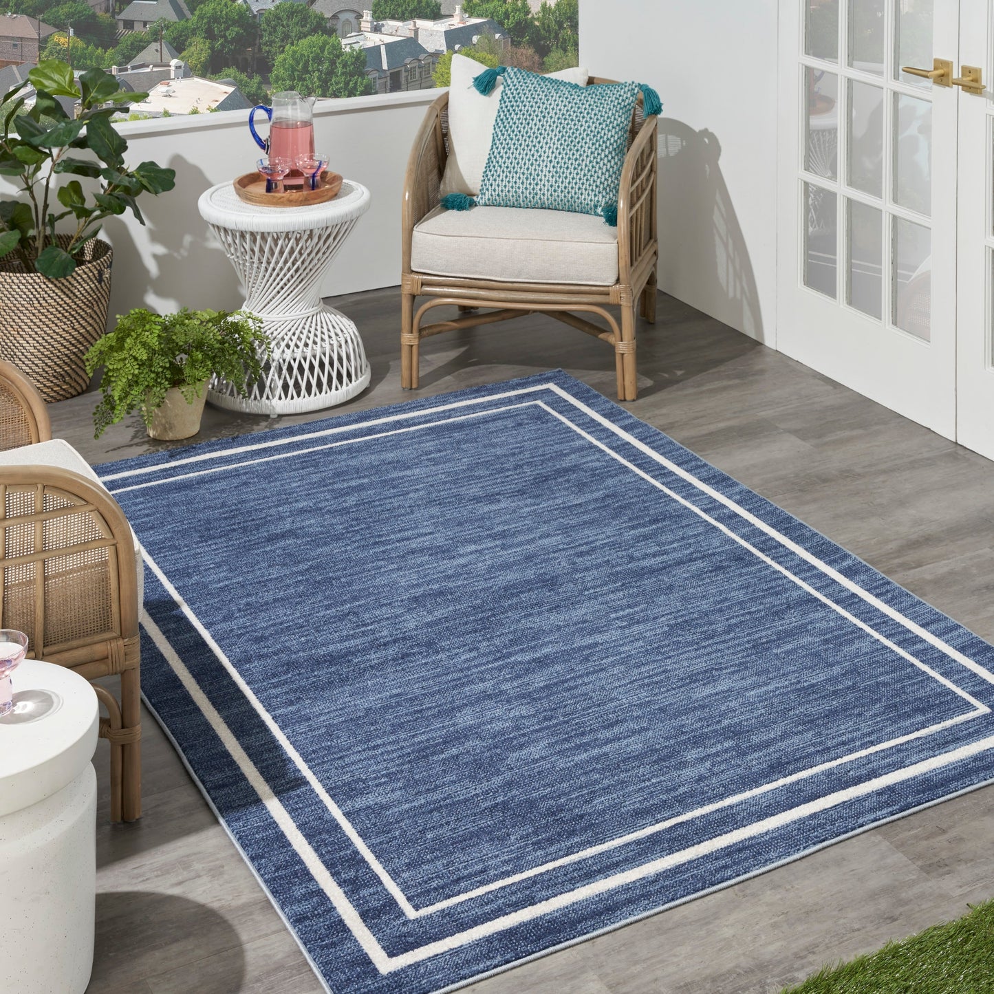 Nourison Sandy Indoor / Outdoor Solid Area Rug
