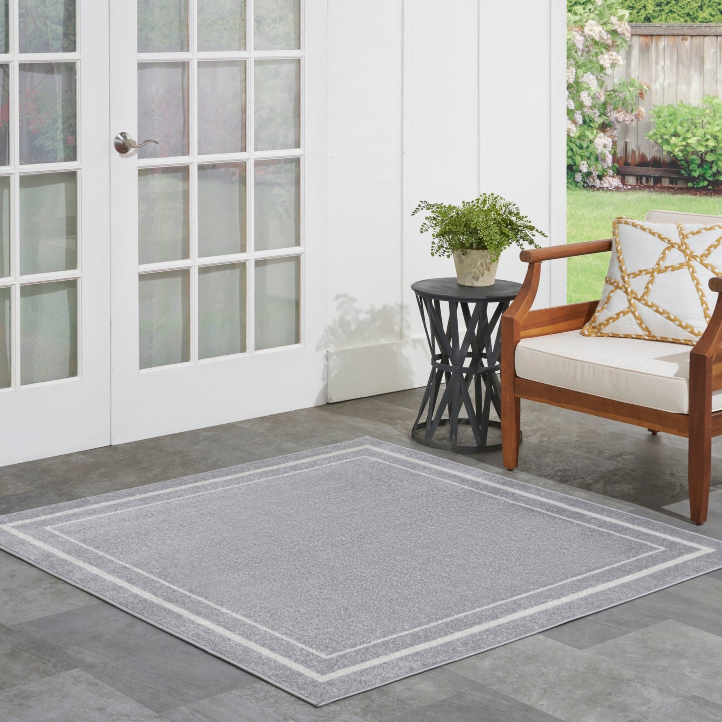Nourison Sandy Indoor / Outdoor Solid Area Rug