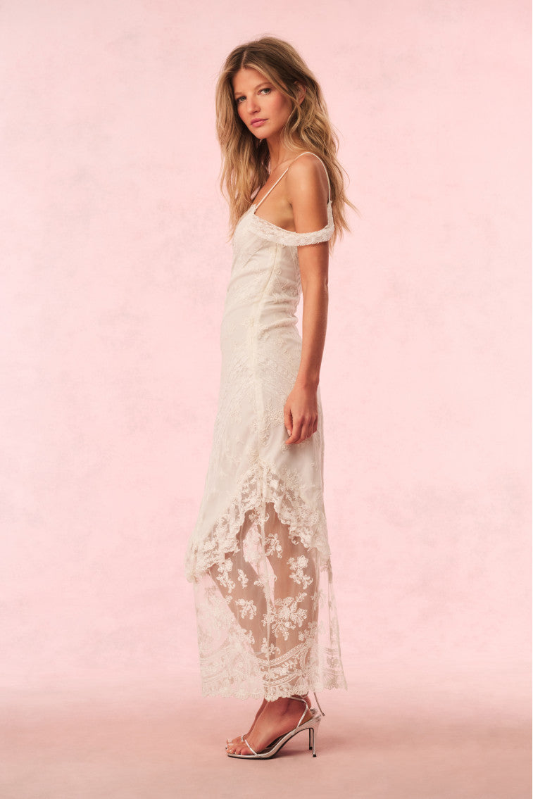 Robe longue en dentelle à épaules dénudées Riville