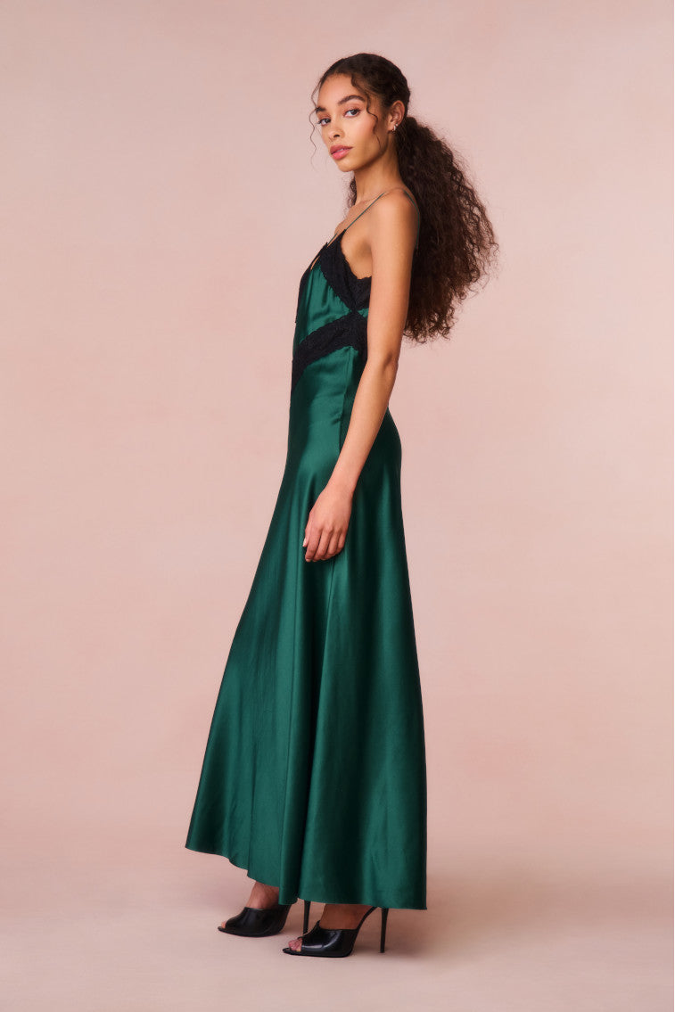 Robe longue Serita bordée de dentelle