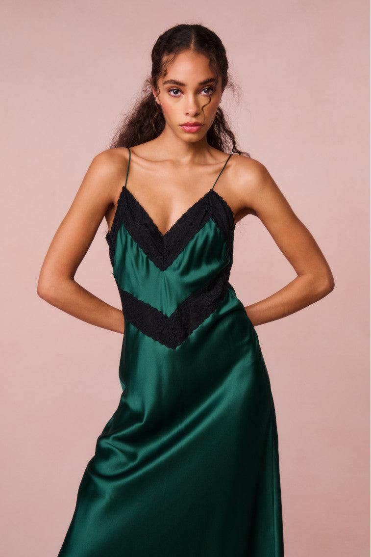 Robe longue Serita bordée de dentelle
