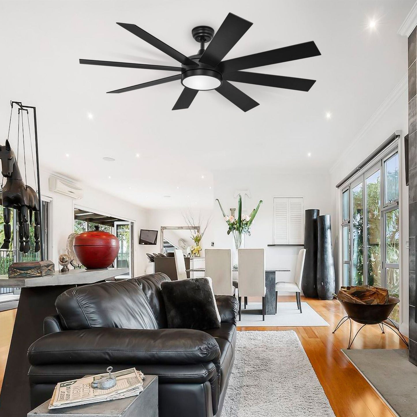 Ventilateur de plafond Moasis noir mat de 60 po à 8 pales avec éclairage LED et télécommande - 60