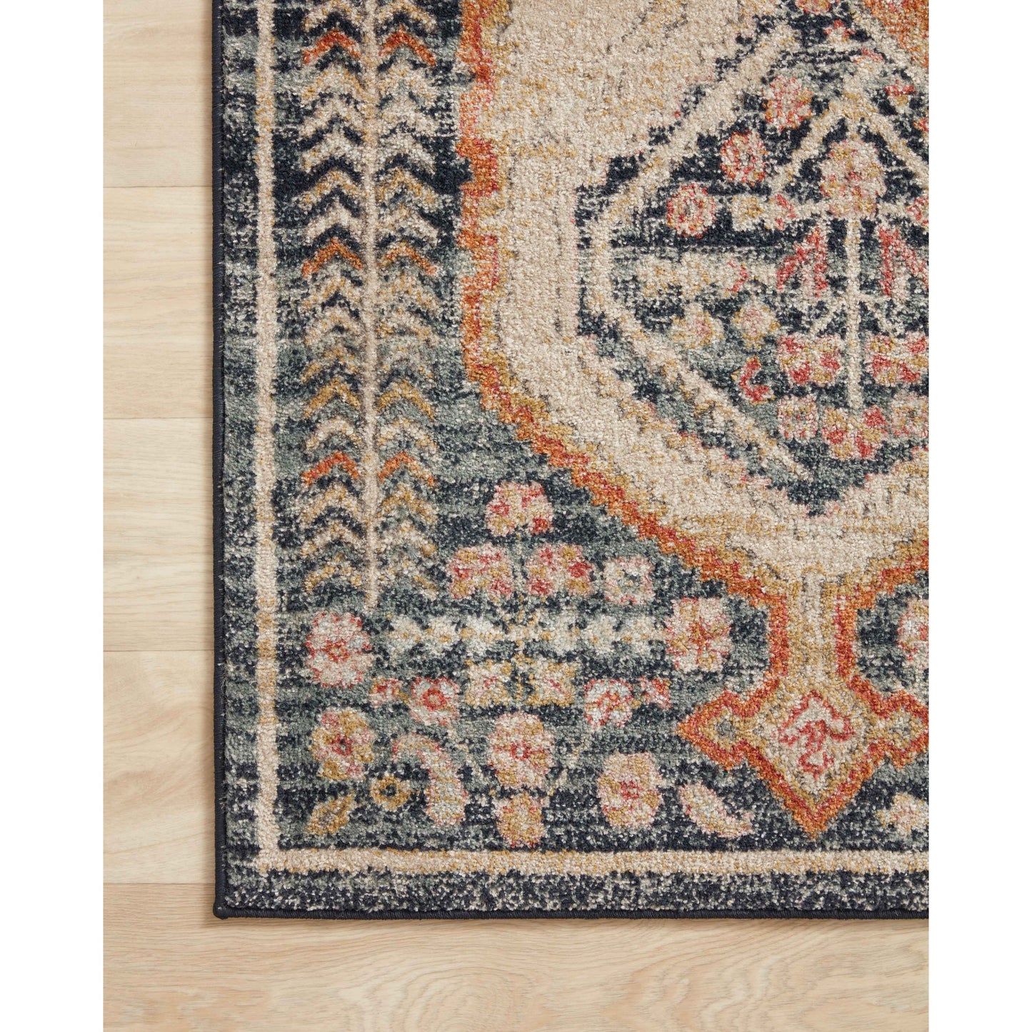 Alexander Home Luxe Ornate Antiqued Distressed Area Rug