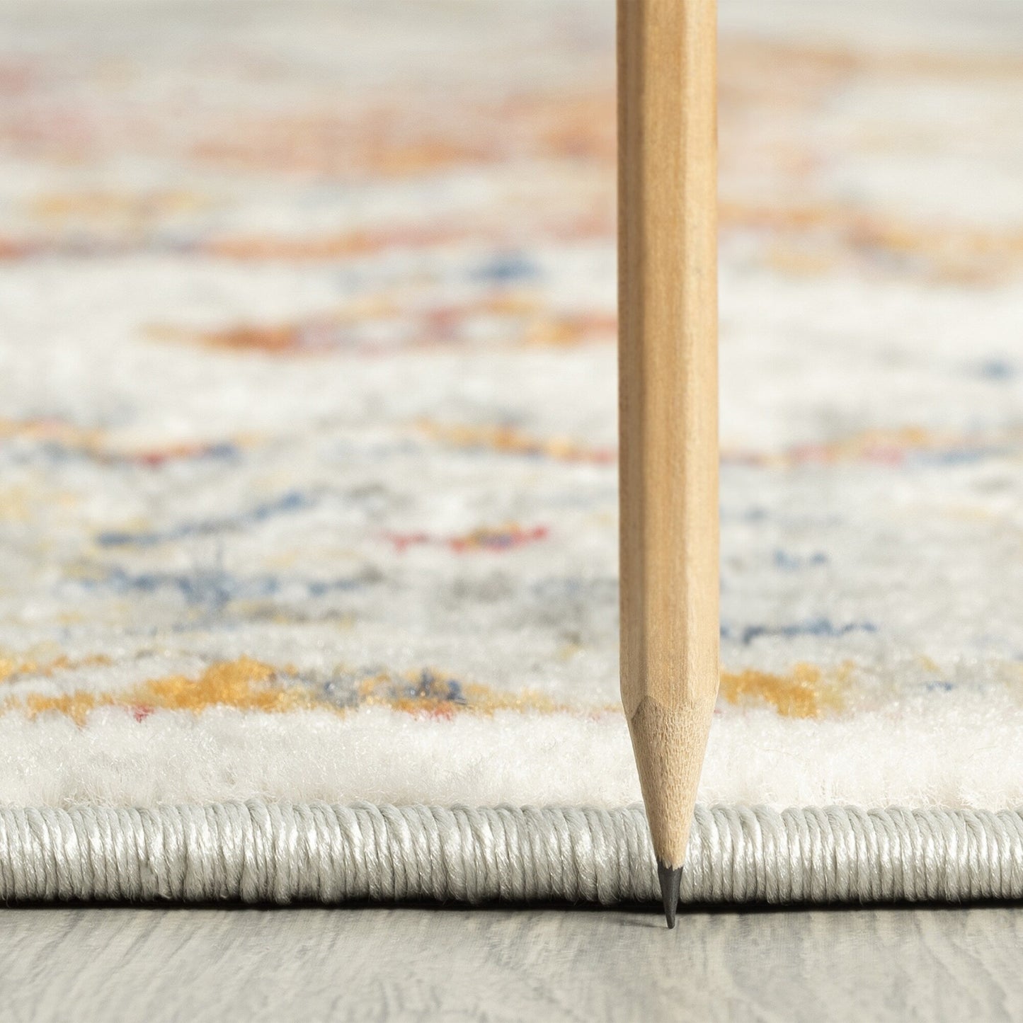 Chesney Modern & Contemporary Abstract Indoor Area Rug