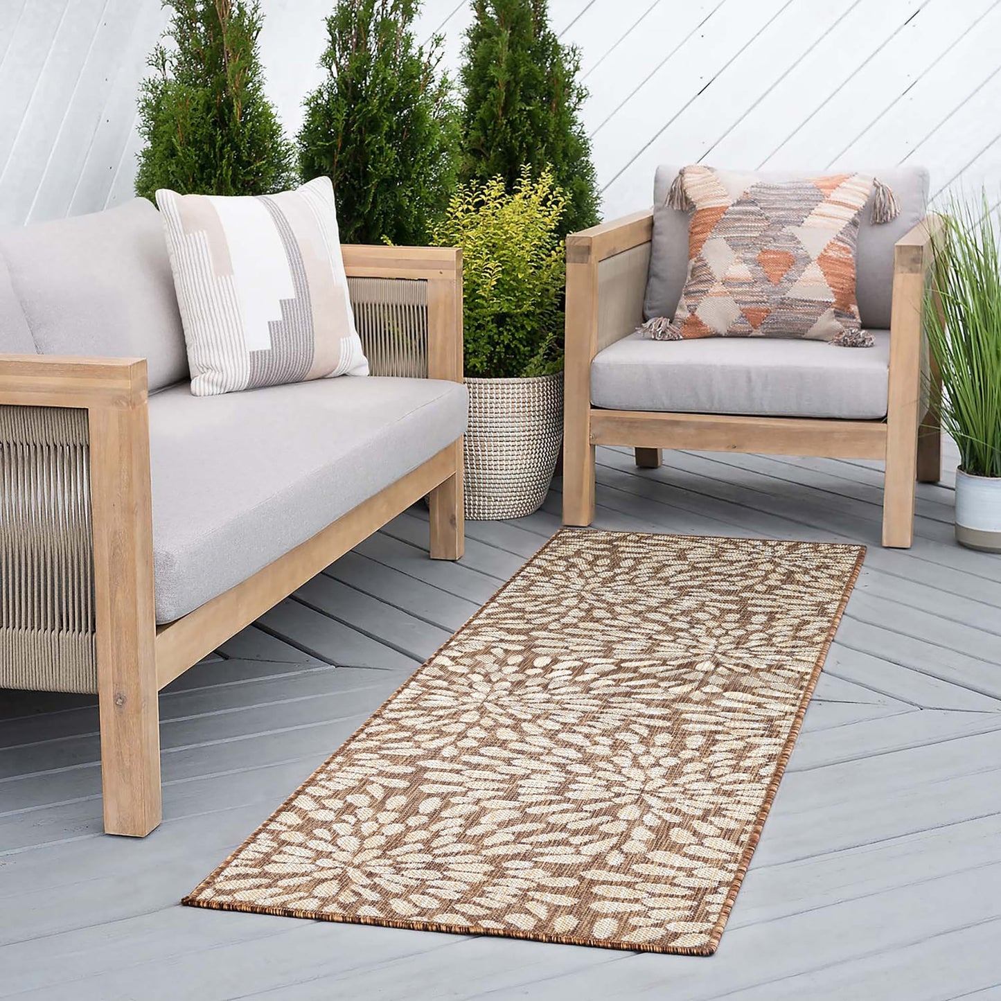 Exo Coastal Floral Indoor/Outdoor Area Rug