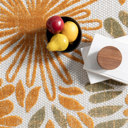 Nuloom Ronda Bold Floral Indoor/Outdoor Area Rug