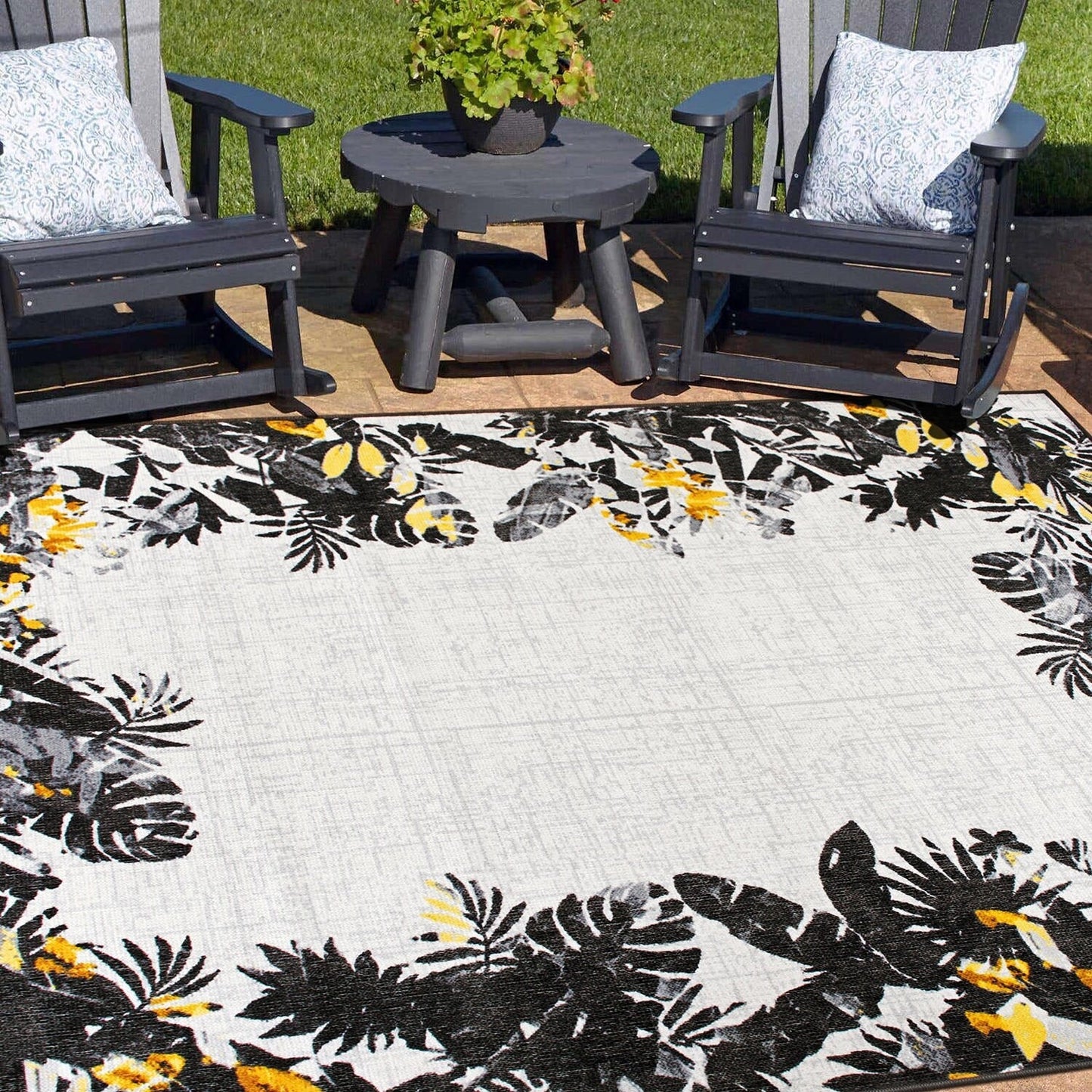 Contemporary Floral Border Indoor/Outdoor Area Rug