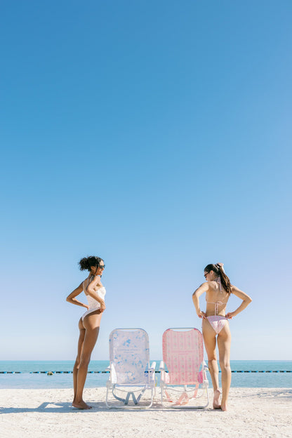 Chaise de plage à rosettes éternelles LoveShackFancy x SUNFLOW