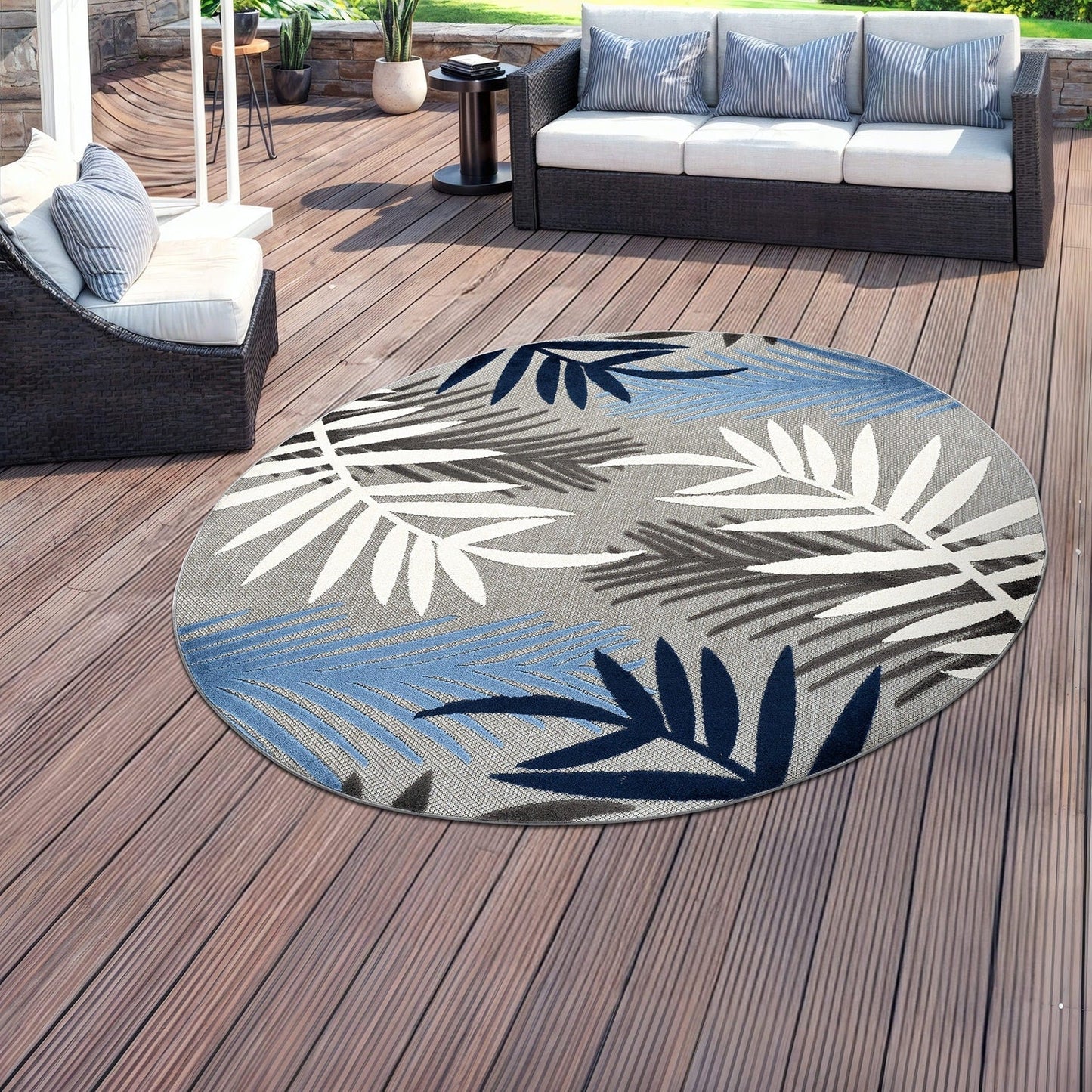 Evora Palm Frond Indoor/Outdoor Area Rug