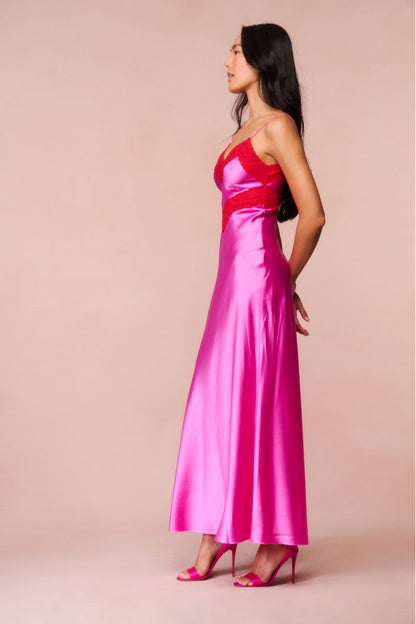 Robe longue Serita bordée de dentelle