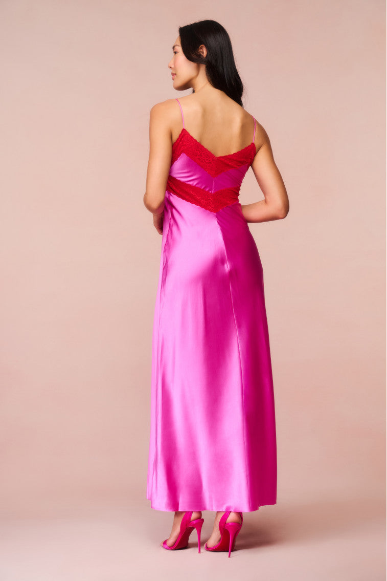 Robe longue Serita bordée de dentelle