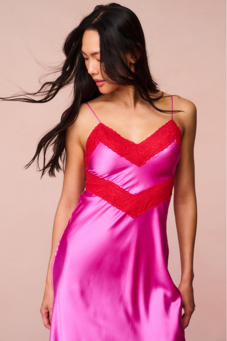 Robe longue Serita bordée de dentelle