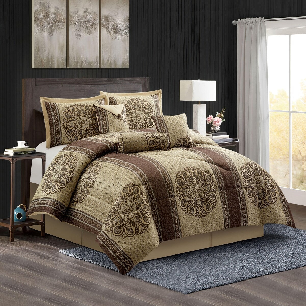 Nanshing Prince 7 Piece Elegant Medallion Comforter Set