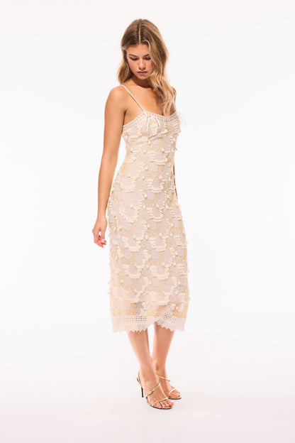 Robe mi-longue à perles coquillage Harlette