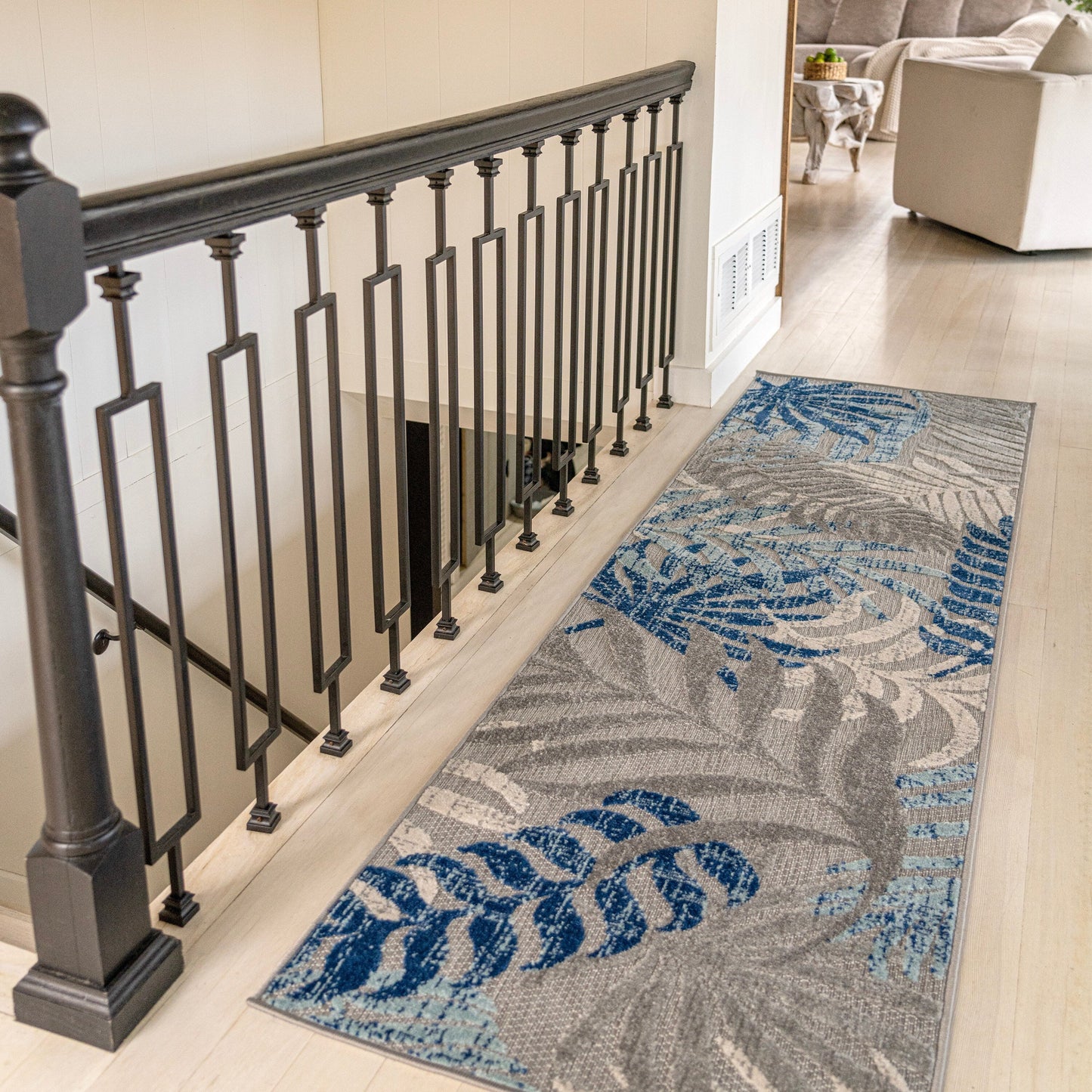 JONATHAN Y Aydin Palm Leaves Indoor/Outdoor Area Rug