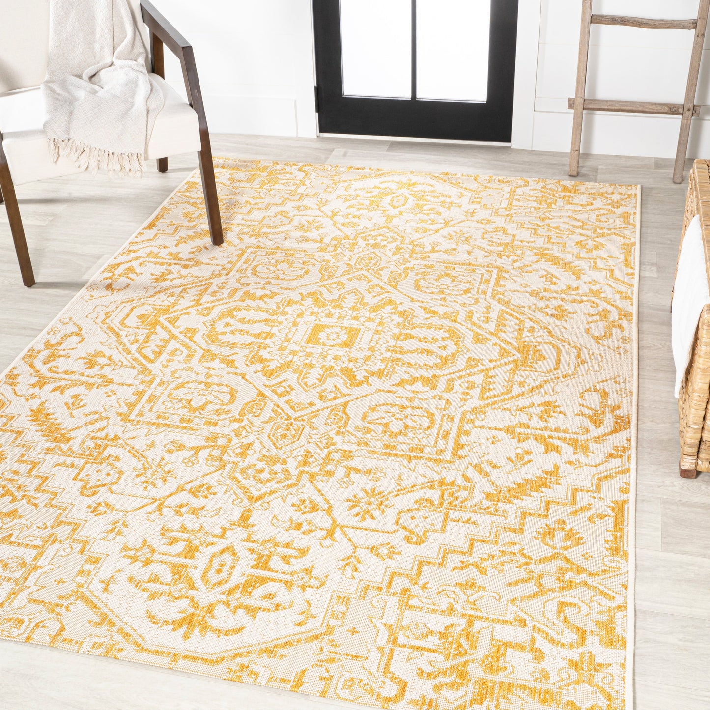 JONATHAN Y Charleston Medallion Indoor/Outdoor Area Rug