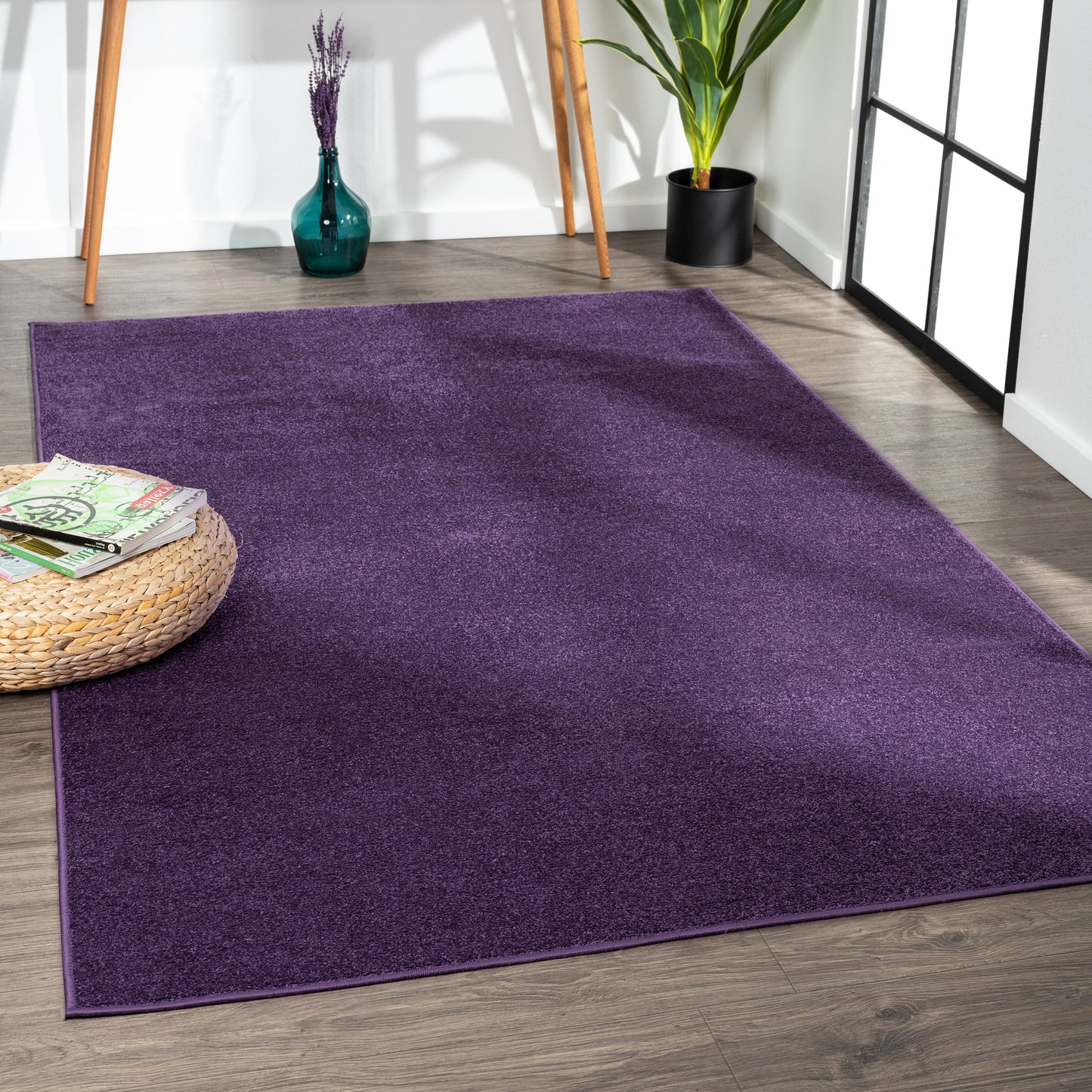 JONATHAN Y Tumbling Solid Low-Pile Area Rug