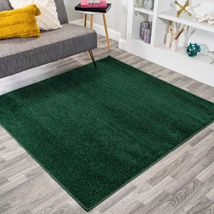 JONATHAN Y Tumbling Solid Low-Pile Area Rug