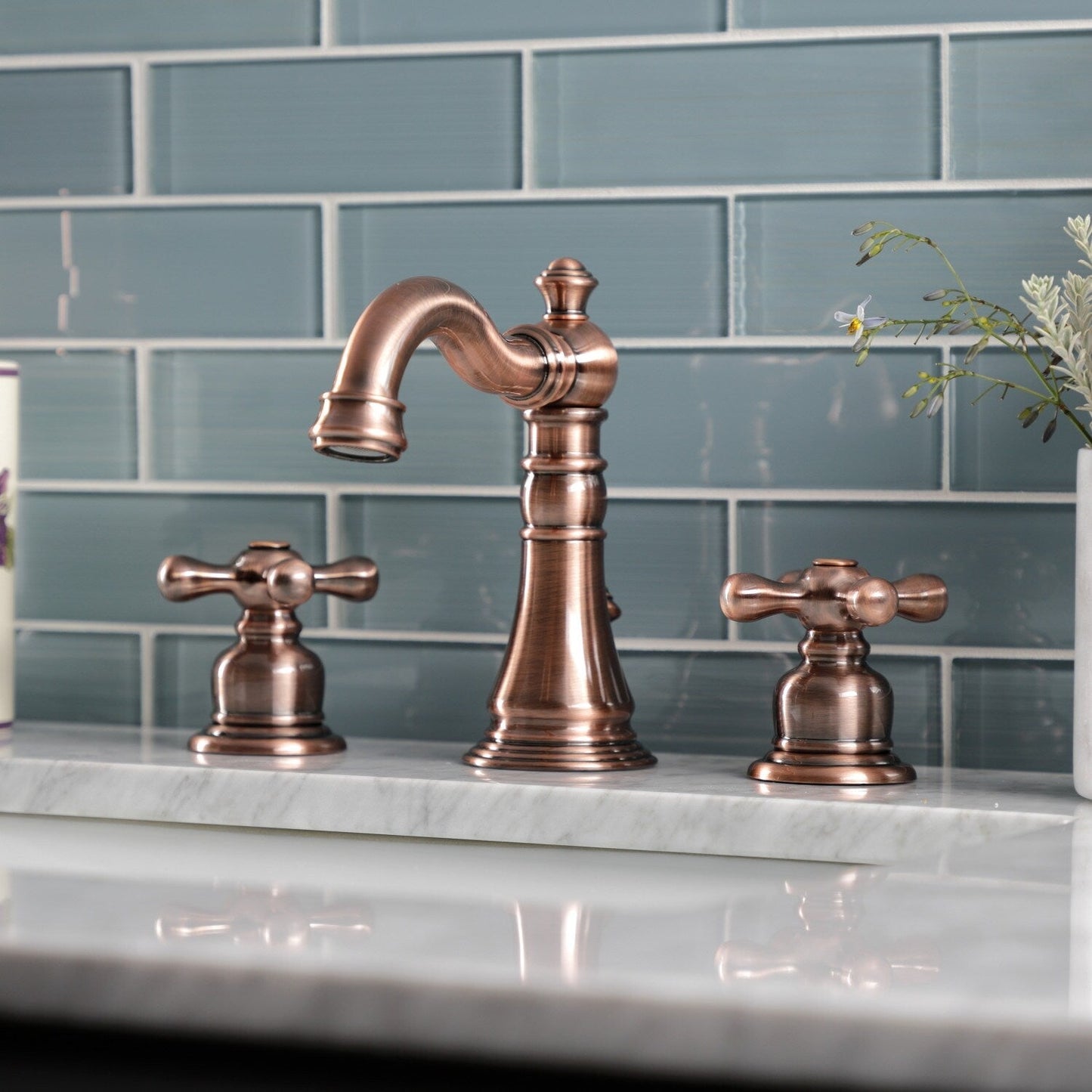 Robinet de salle de bain American Classic 8 po à large entraxe