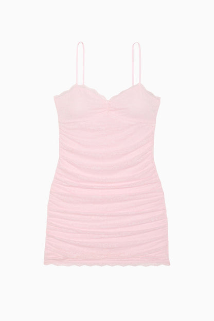 Robe courte en dentelle froncée PINK x LoveShackFancy