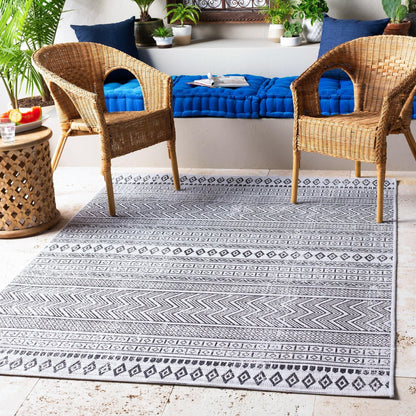 Livabliss Eagean Bohemian Tribal Outdoor Area Rug
