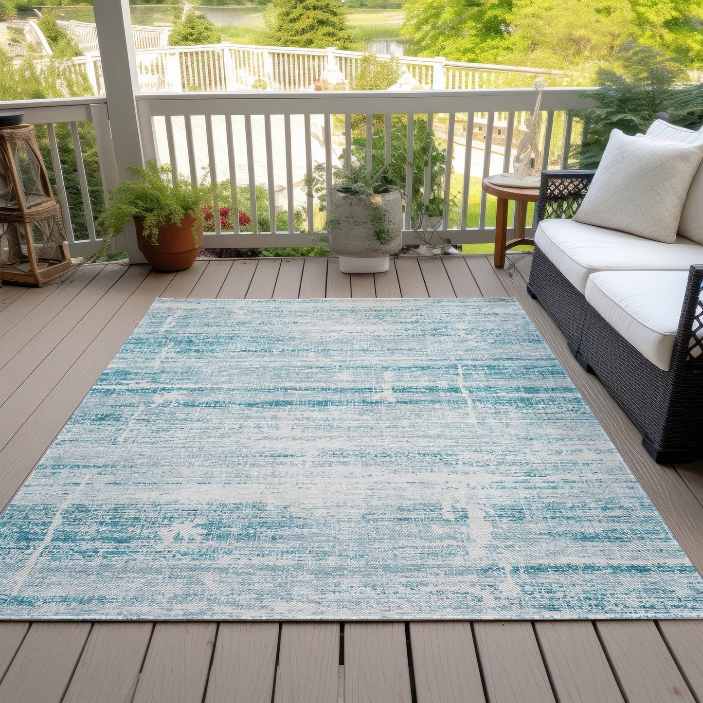 Machine Washable Indoor/ Outdoor Chantille Ombre Solid Rug