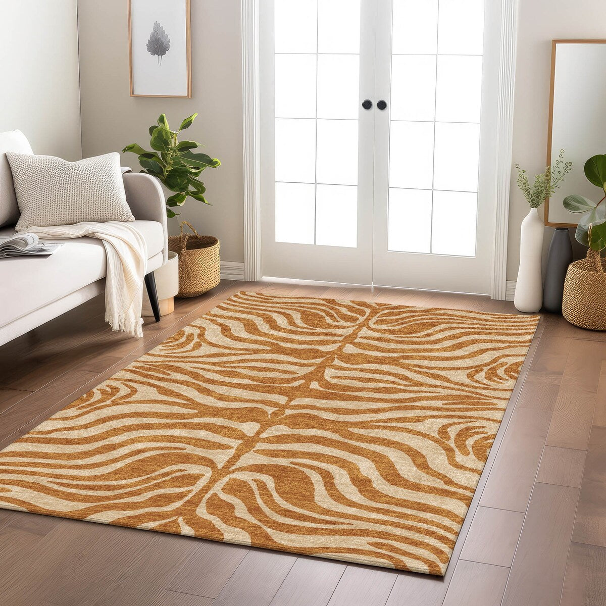 Machine Washable Indoor/ Outdoor Modern Animal Print Chantille Rug