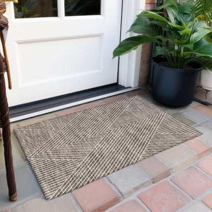 Machine Washable Indoor/ Outdoor Modern Geo Chantille Rug