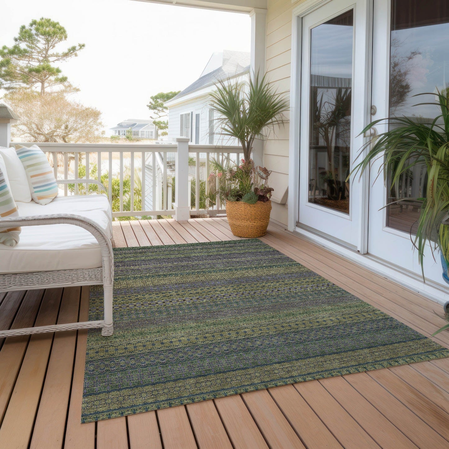 Machine Washable Indoor/ Outdoor Moroccan Stripes Chantille Rug