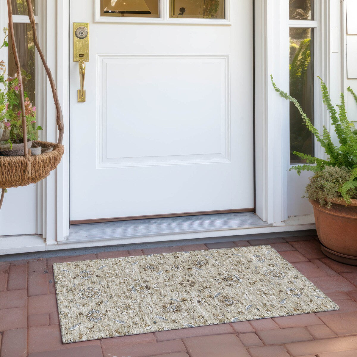 Machine Washable Indoor/ Outdoor Traditional KashanChantille Rug