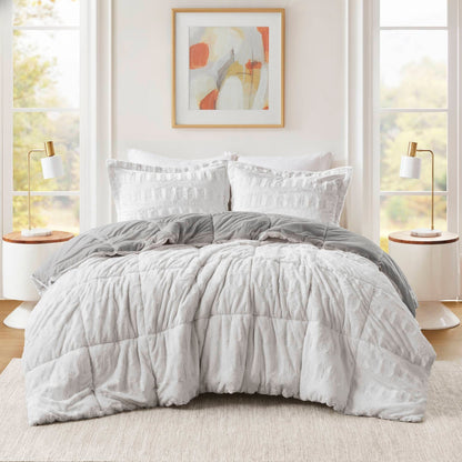 Madison Park Margot Back Print Long Fur Comforter Set
