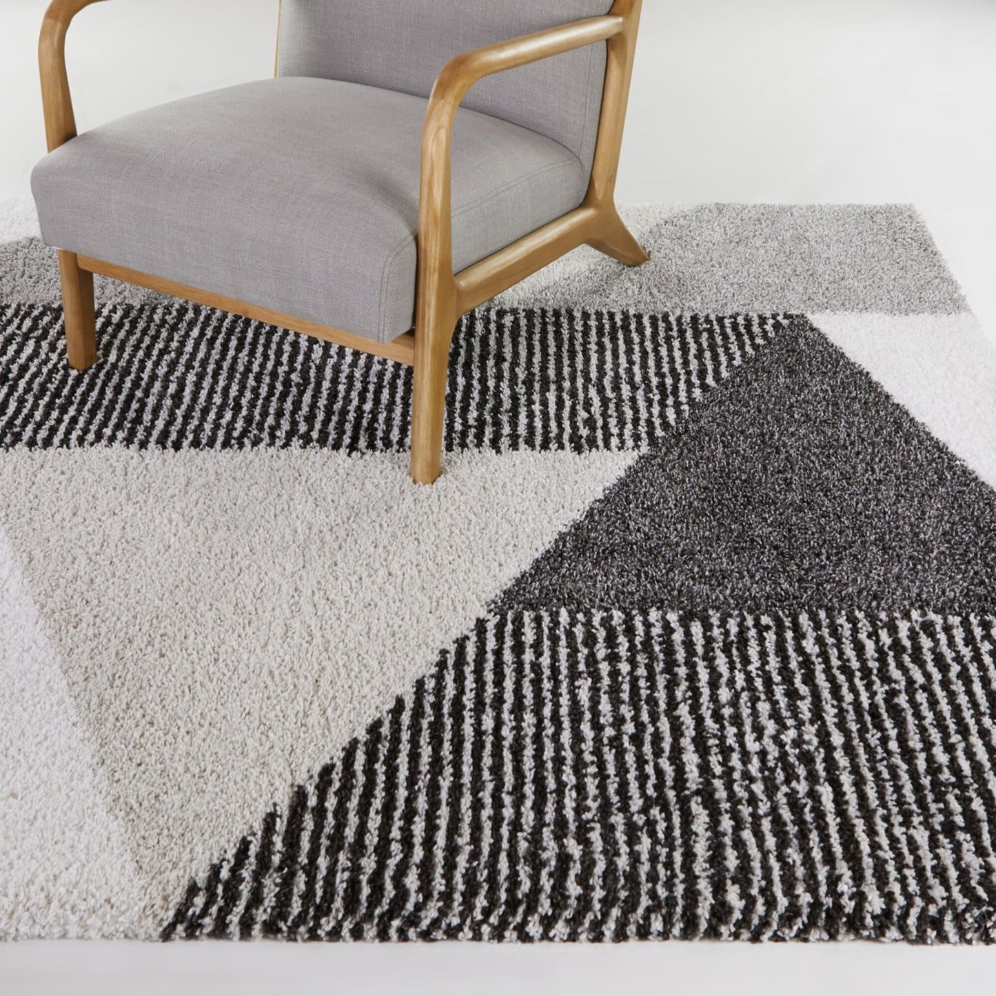 Merril Mid-century Modern Color Block Shag Area Rug