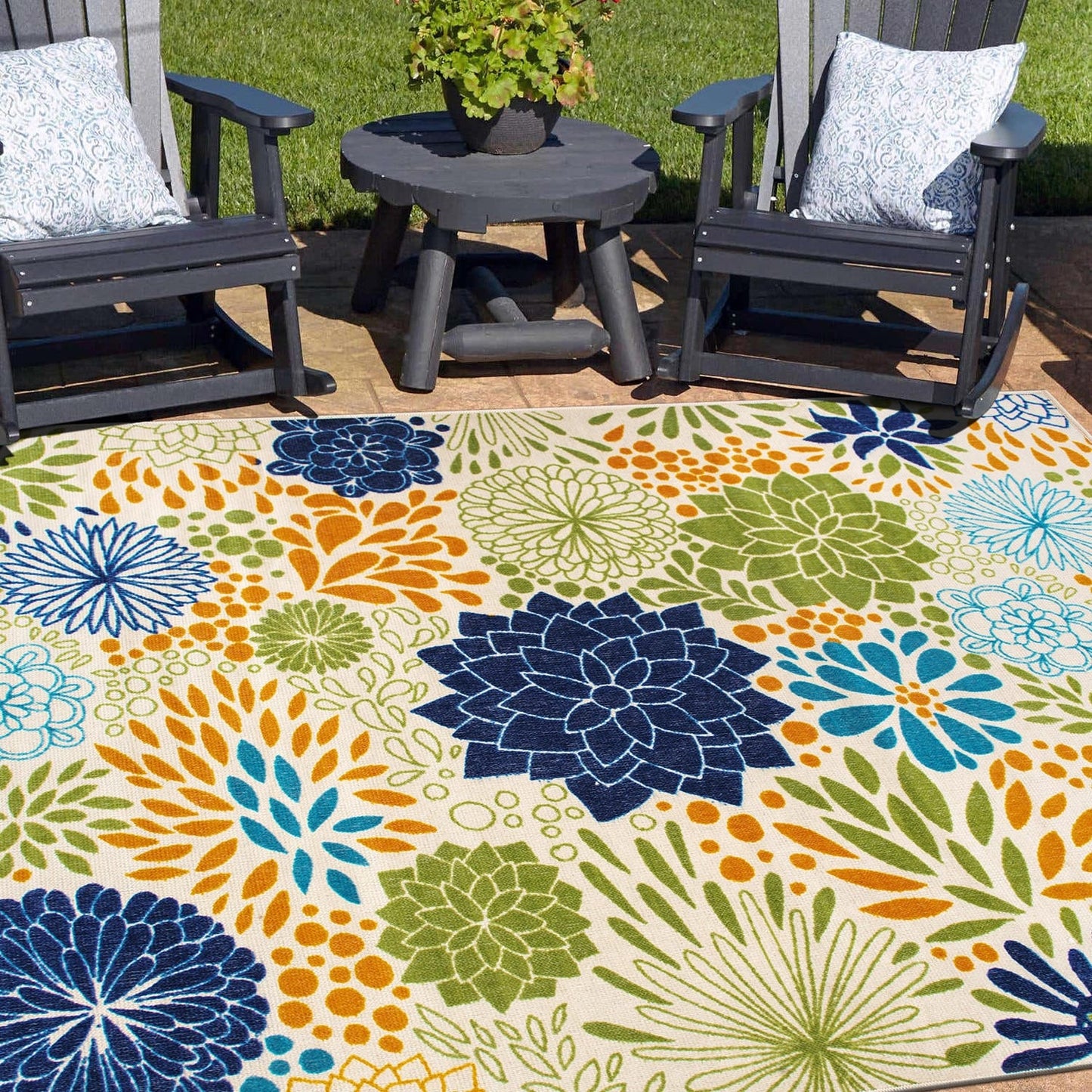 Modern Floral Circles Flatweave Indoor/Outdoor Area Rug