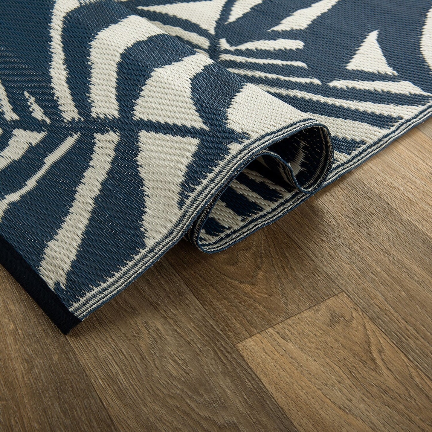 Modern Floral Reversible Plastic Outdoor Rugs