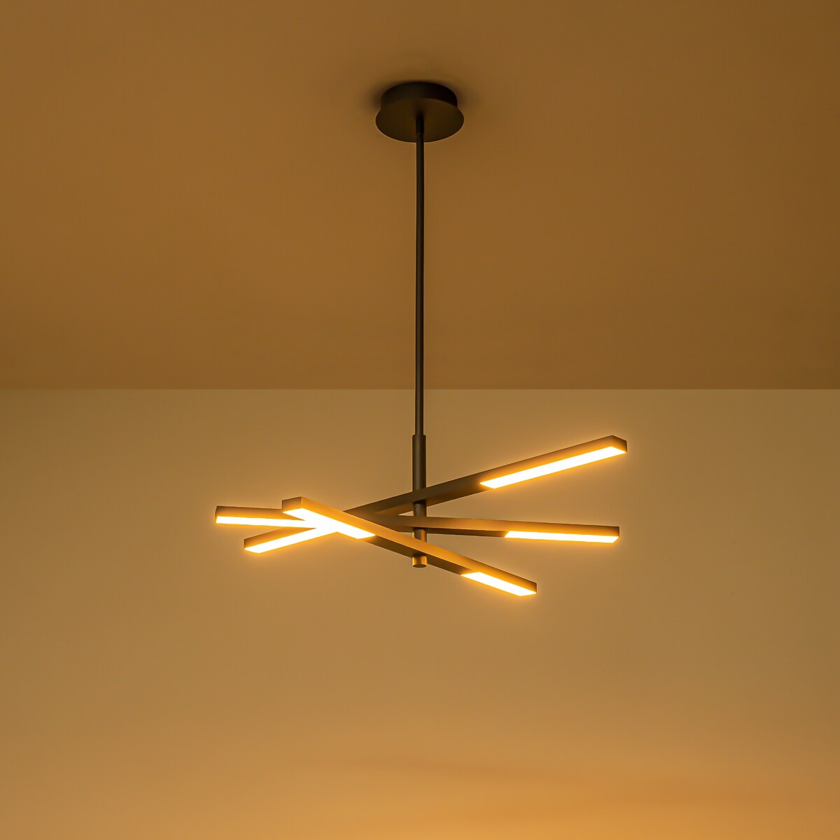 Modern Tiered Linear Sputnik Chandelier Warm Light 3000K Integrated LED Chandelier