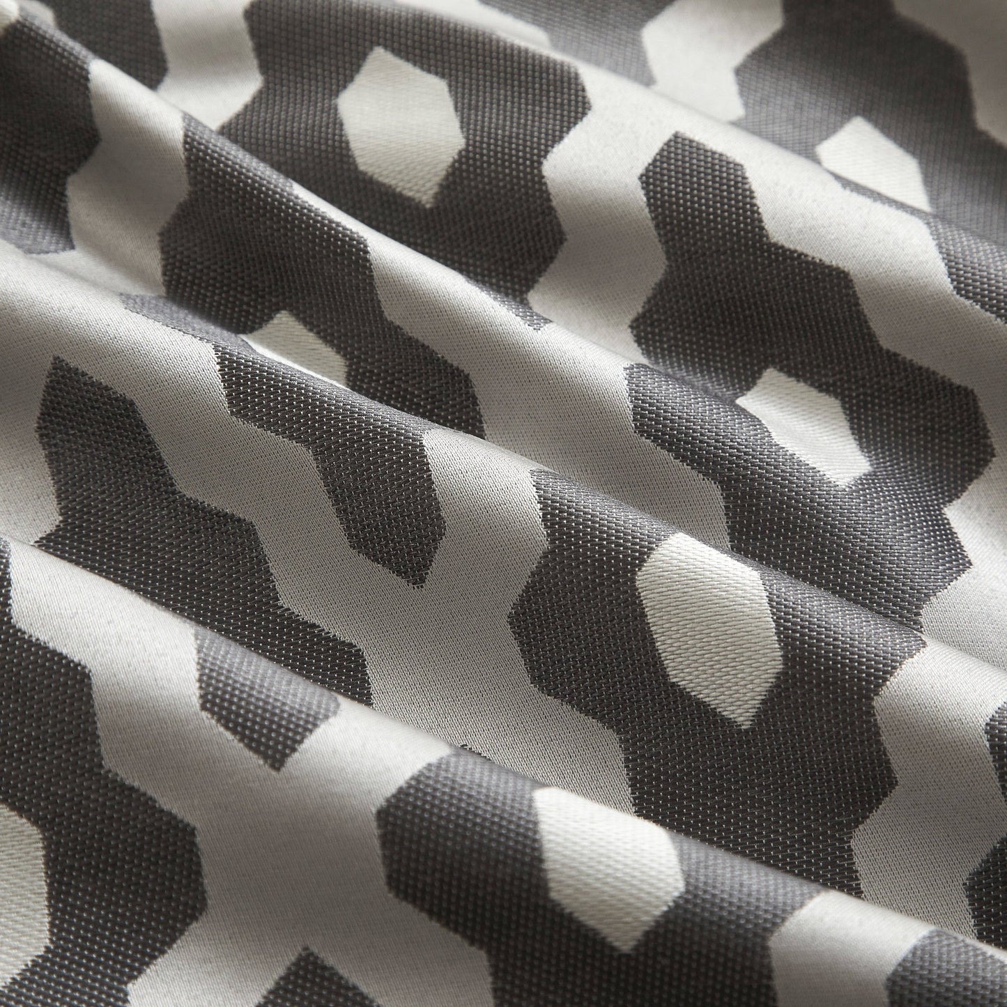 Nanshing Calvin Luxury10-Piece Geometric Comforter Set