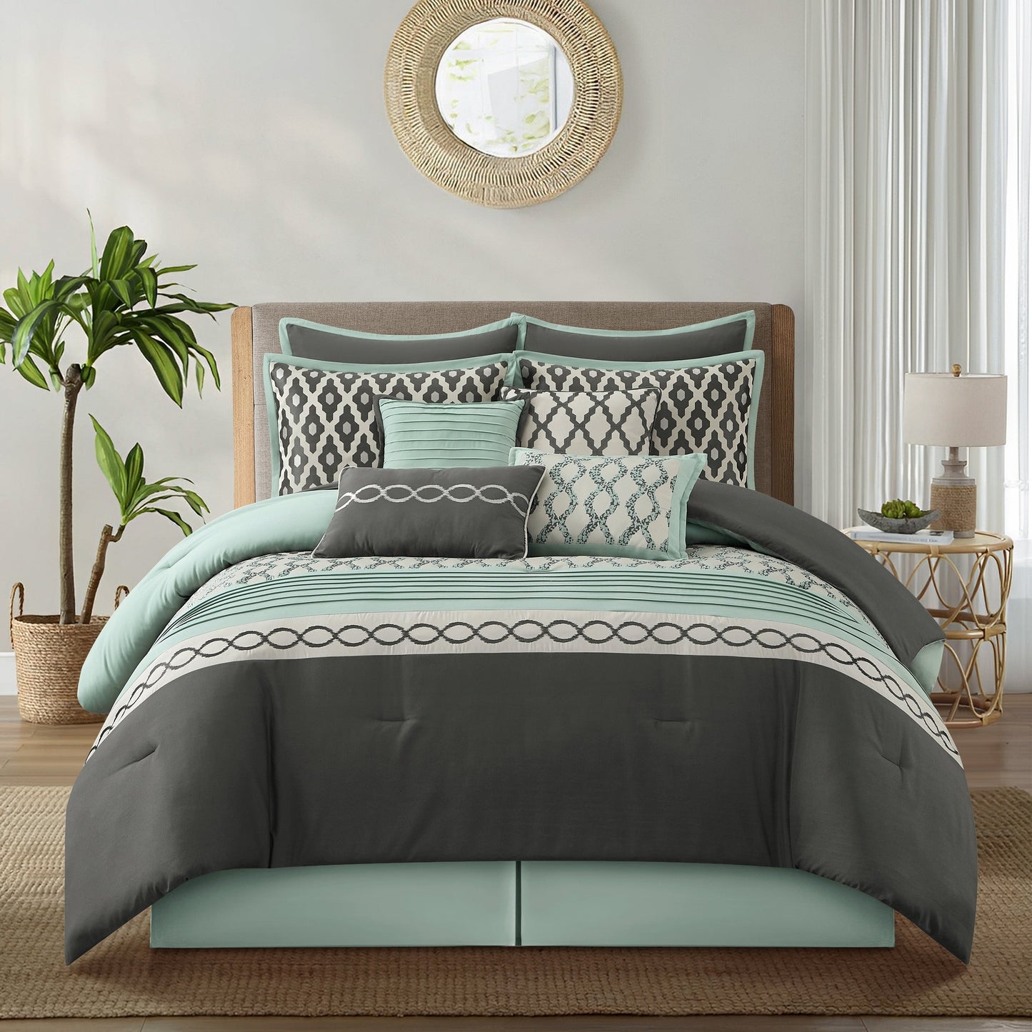 Nanshing Calvin Luxury10-Piece Geometric Comforter Set