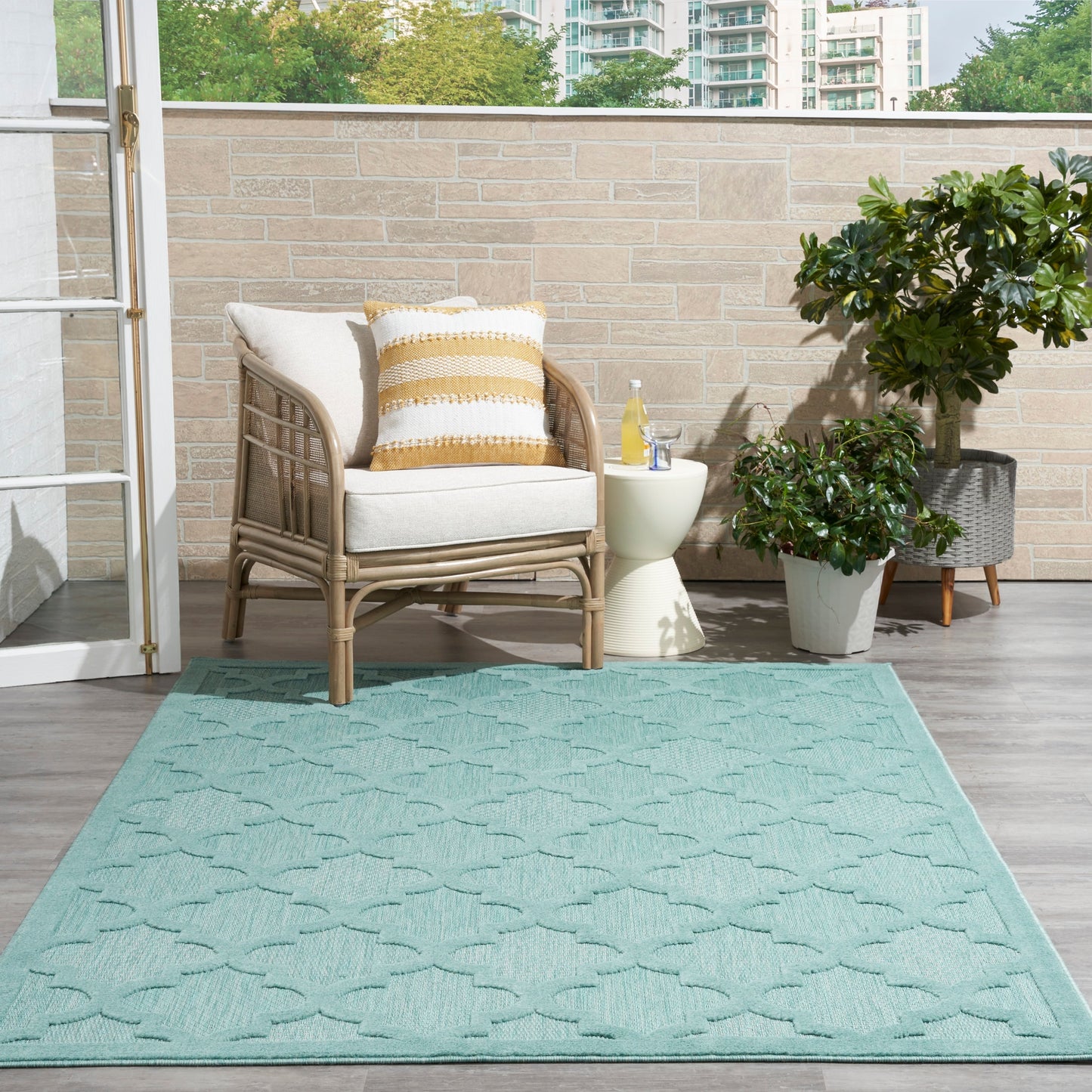 Nourison Easy Care Indoor/Outdoor Moroccan Trellis Area Rug