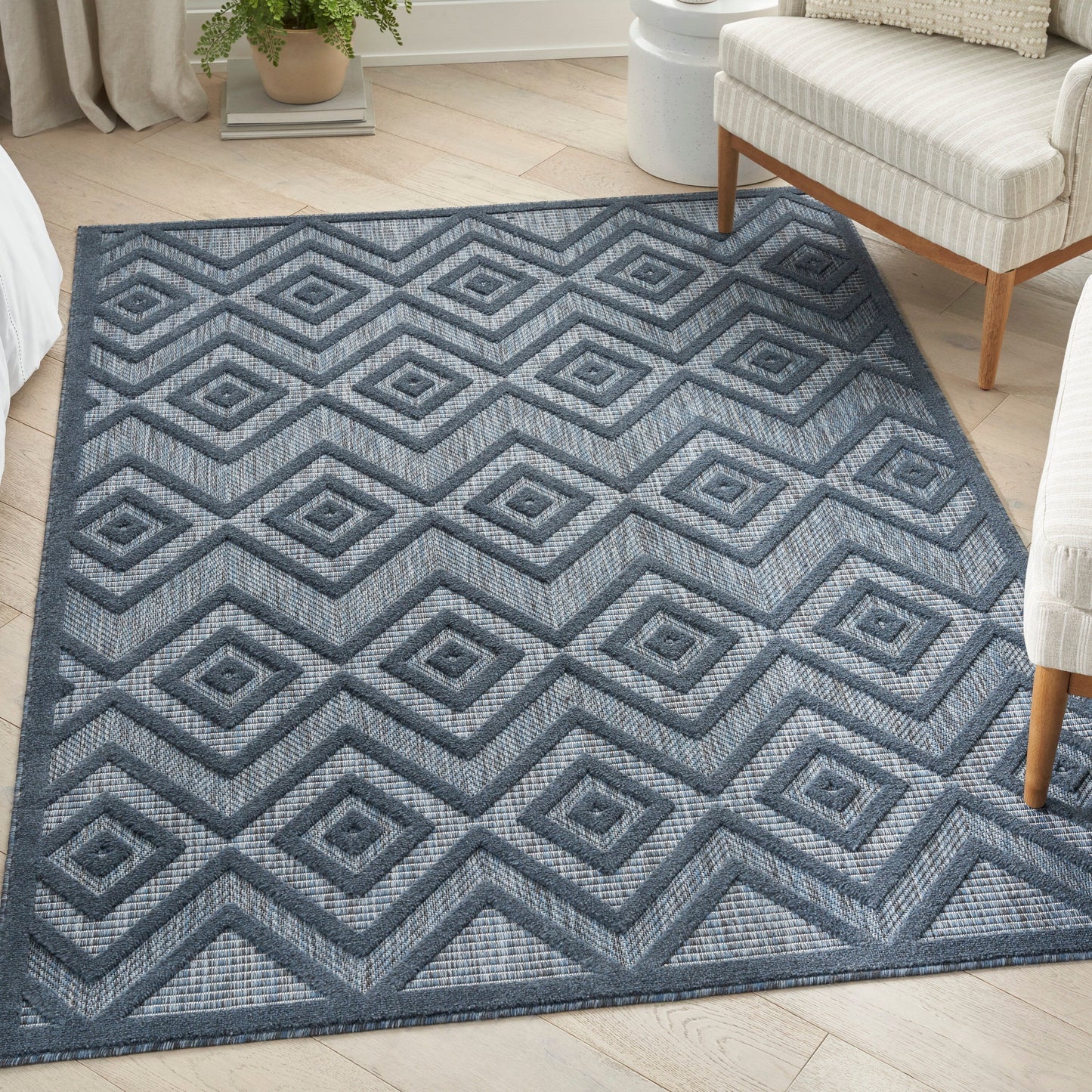 Nourison Versatile Indoor/Outdoor Geometric Flatweave Area Rug