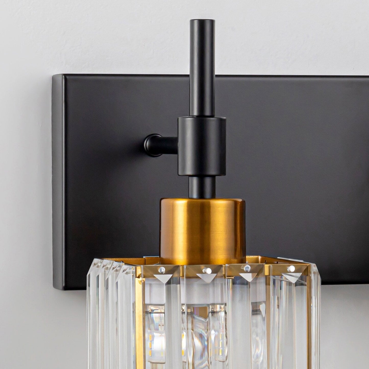 Luminaires de salle de bain en cristal à intensité variable Ora Modern sur miroir Glam Vanity Lights