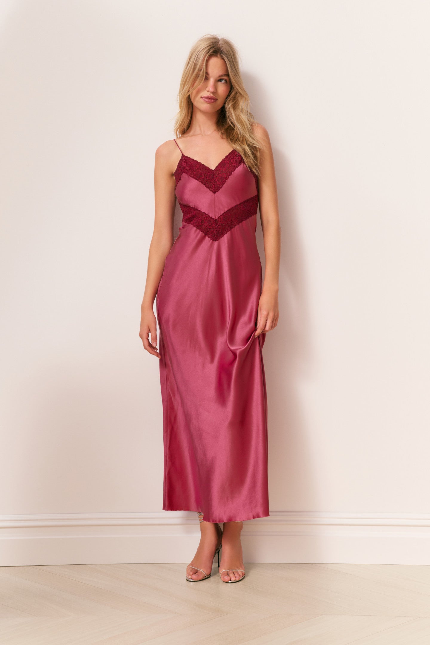 Robe longue en soie Serita