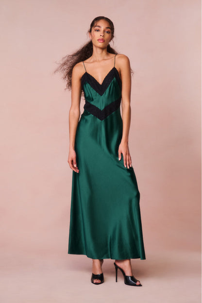 Robe longue Serita bordée de dentelle