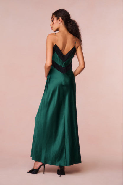 Robe longue Serita bordée de dentelle